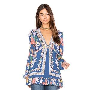 Free People Violet Hill Floral Tunic Top Blue V Neck Ruffle Hem Boho 0 XS